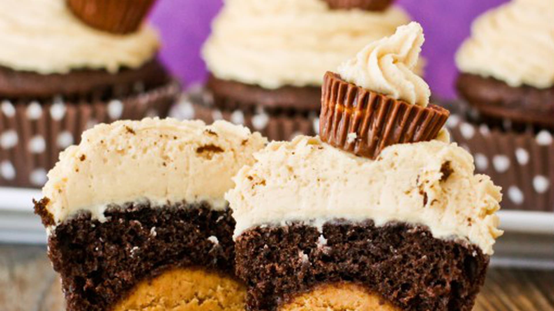 Peanut Butter Cup Stuffed Brownie Cupcakes with Peanut Buttercream Frosting