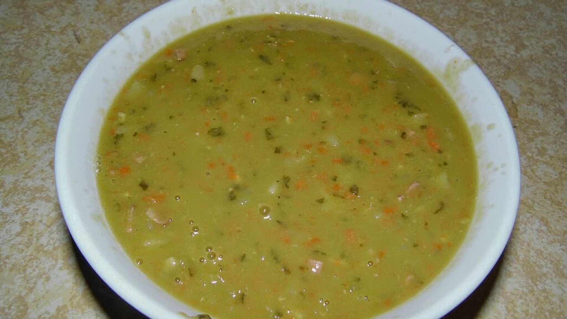 Slow Cooker Split Pea Sausage Soup