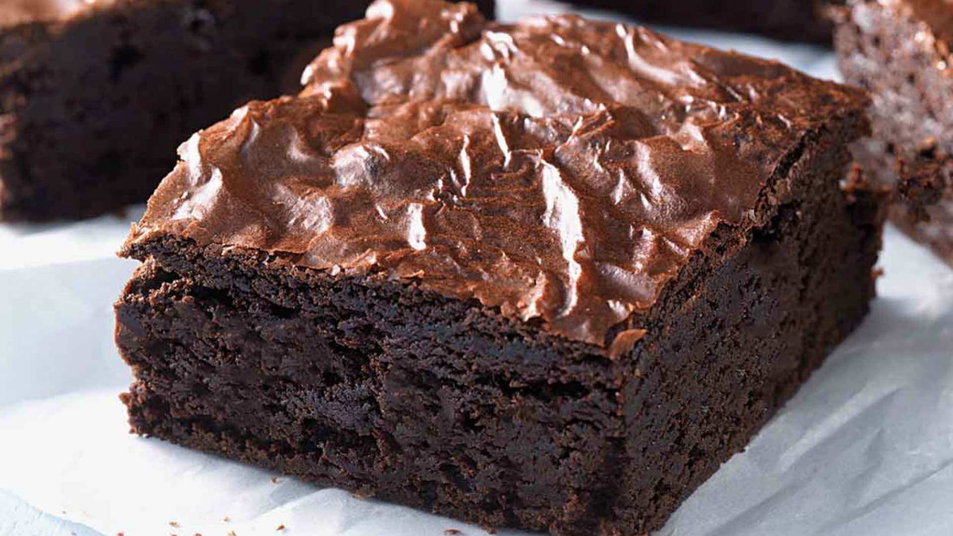 FUDGE BROWNIES