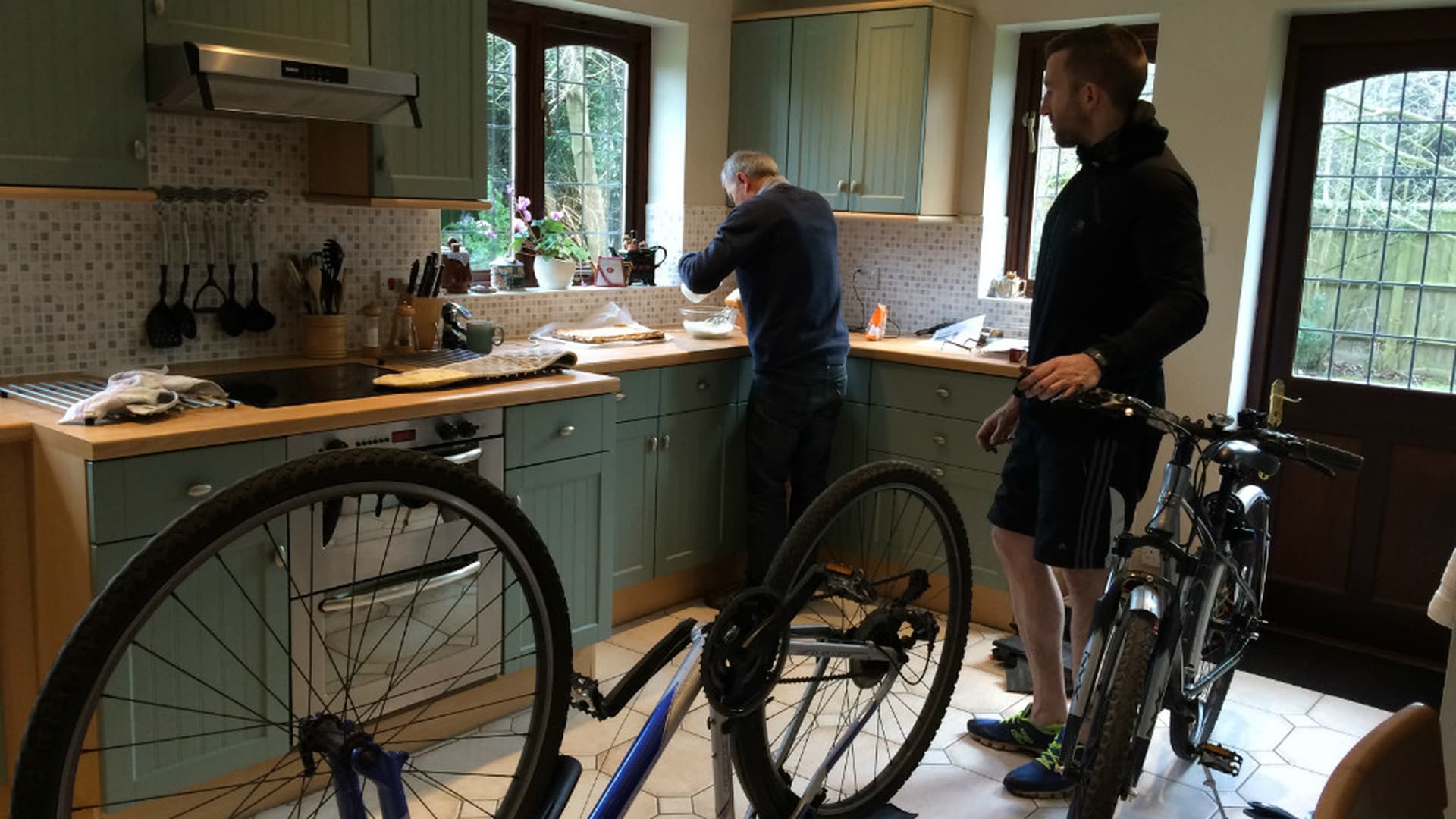 Bicycle repair strawberry meringue roulade