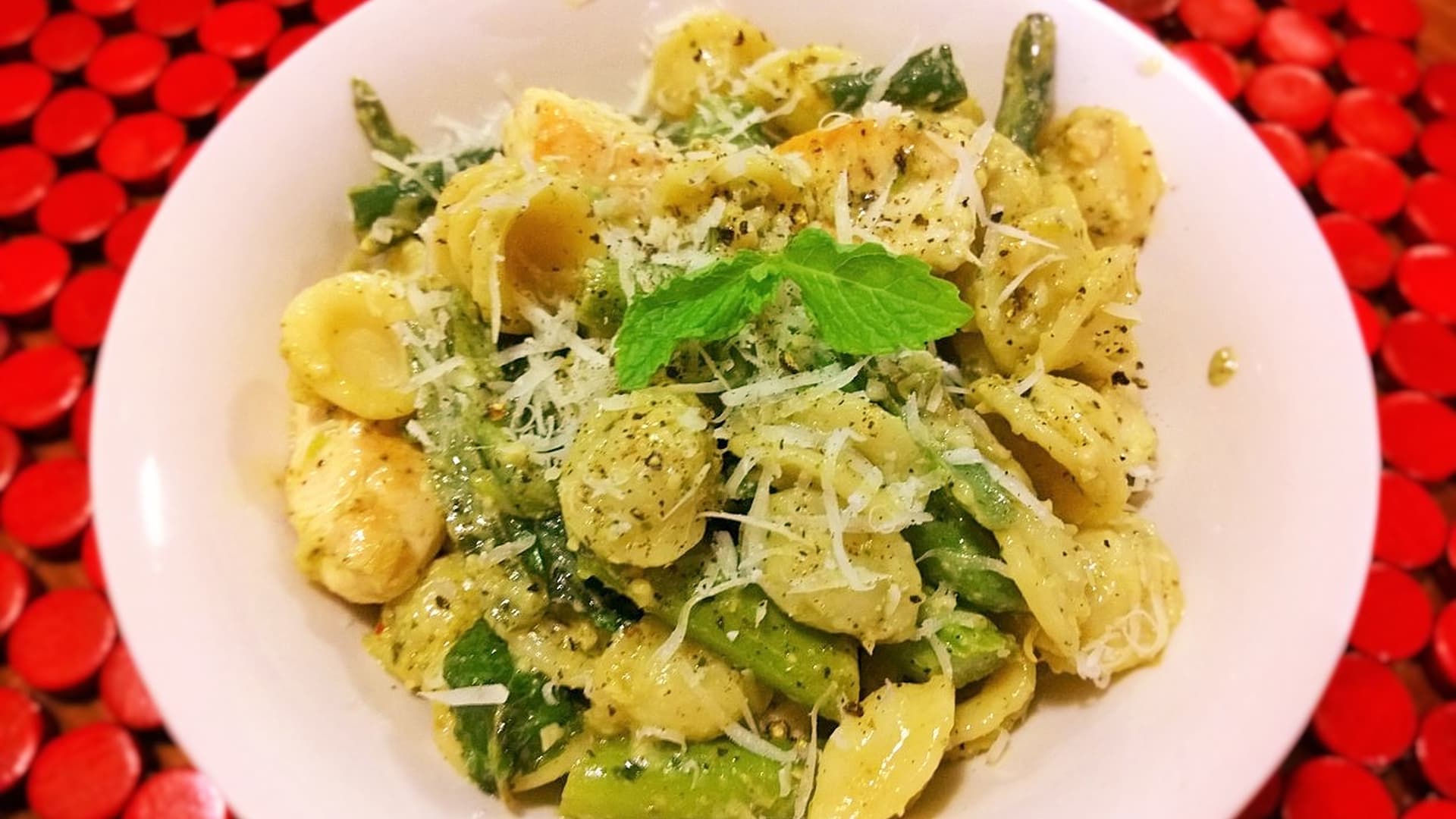 Summer Greens Pasta with Chicken