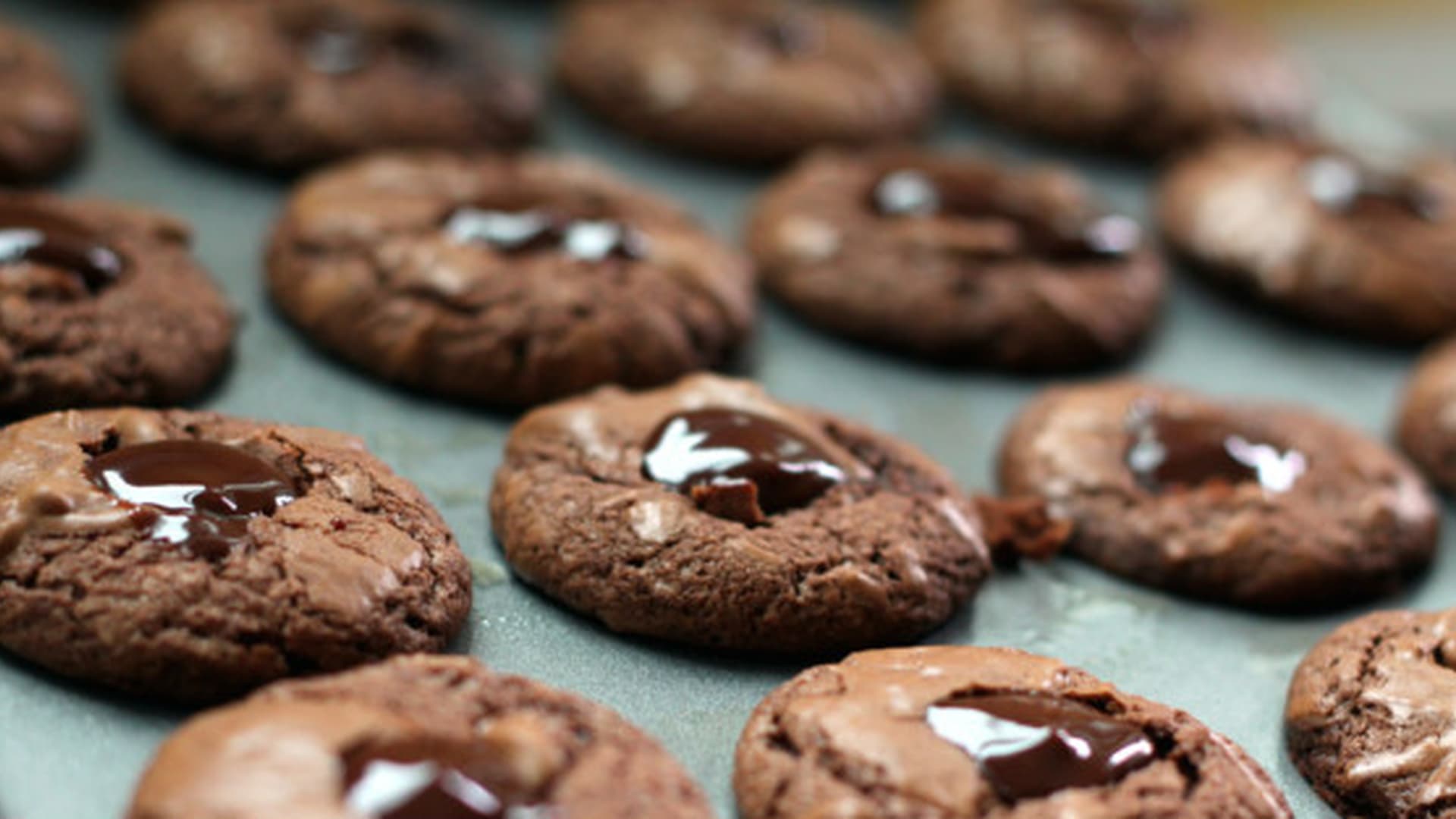 Chocolate Peppermint Thumbprint Cookies