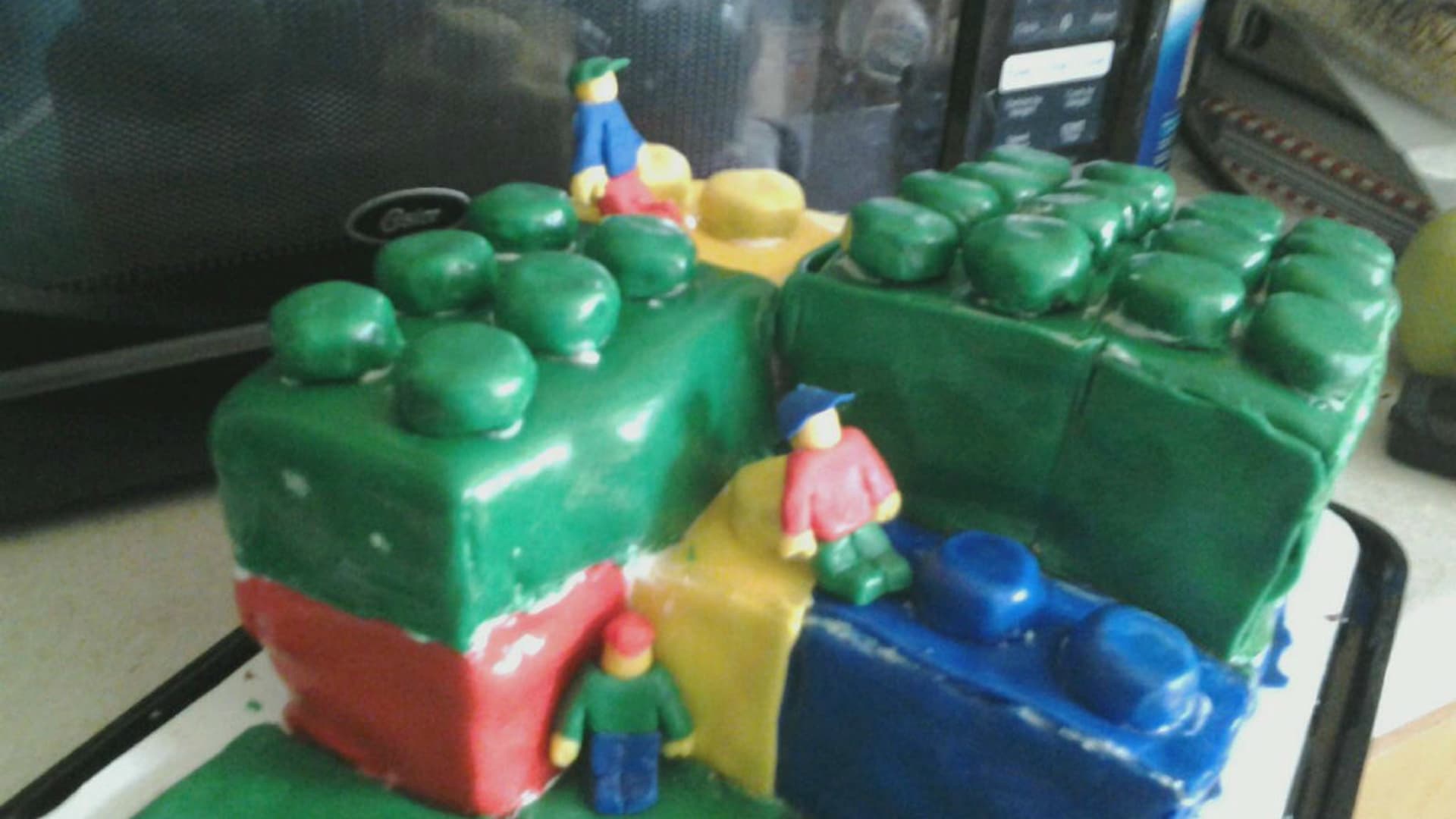 Monica's Special 3D Cake