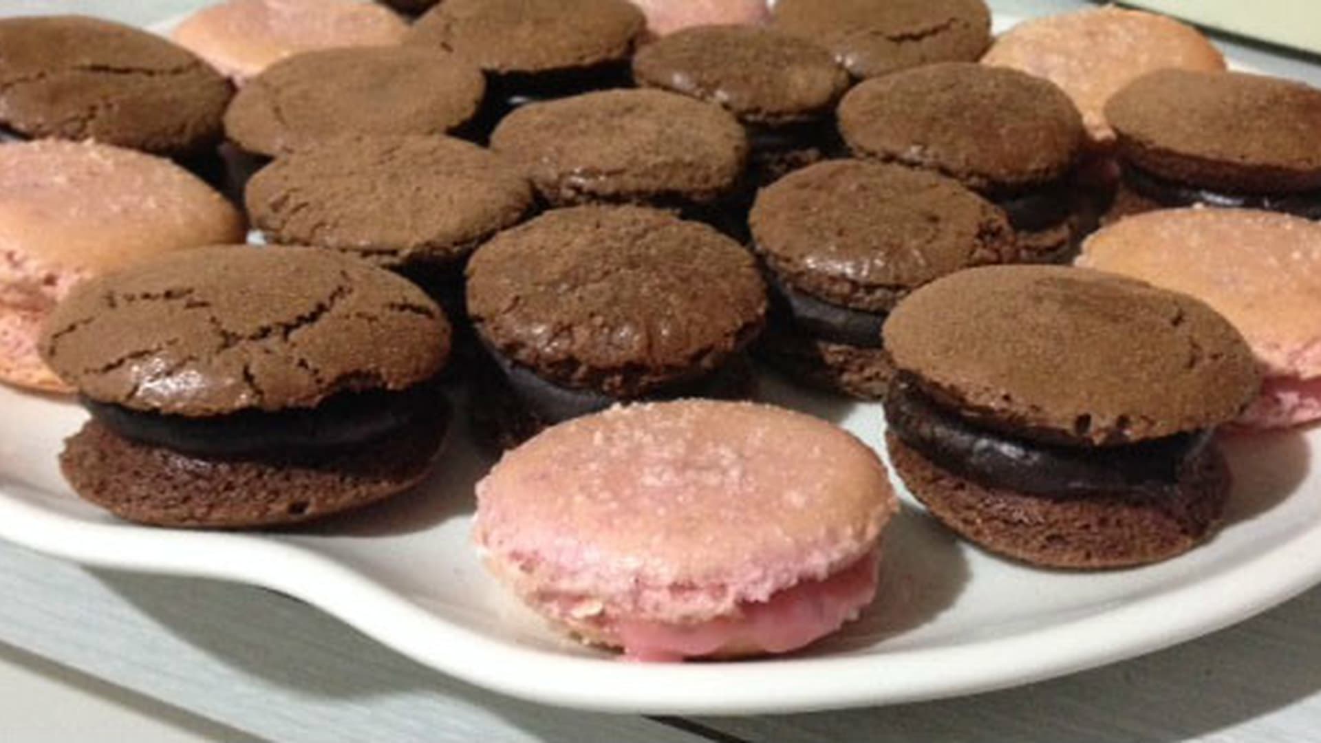 Raspberry Dream Macarons