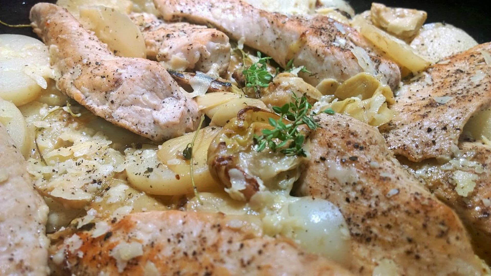 Chicken in White Wine with Lemon Potatoes