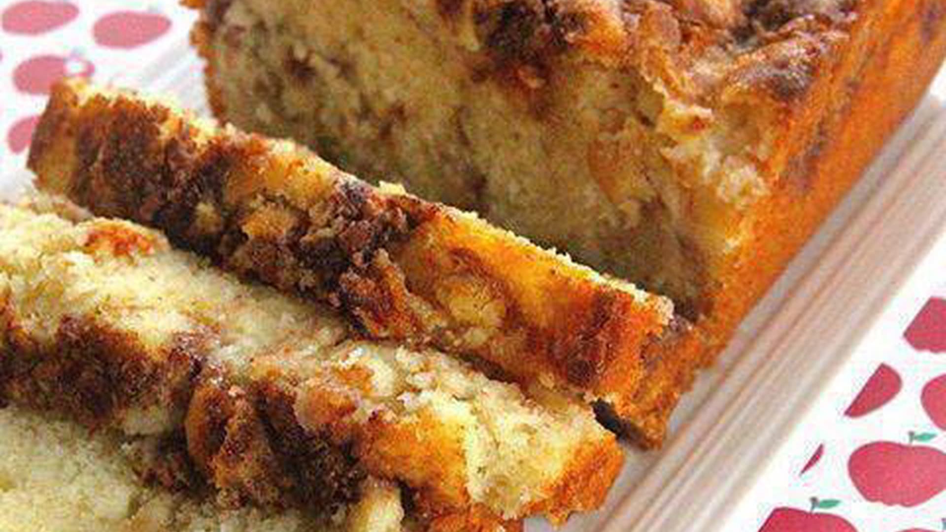 Apple Cinnamon Bread