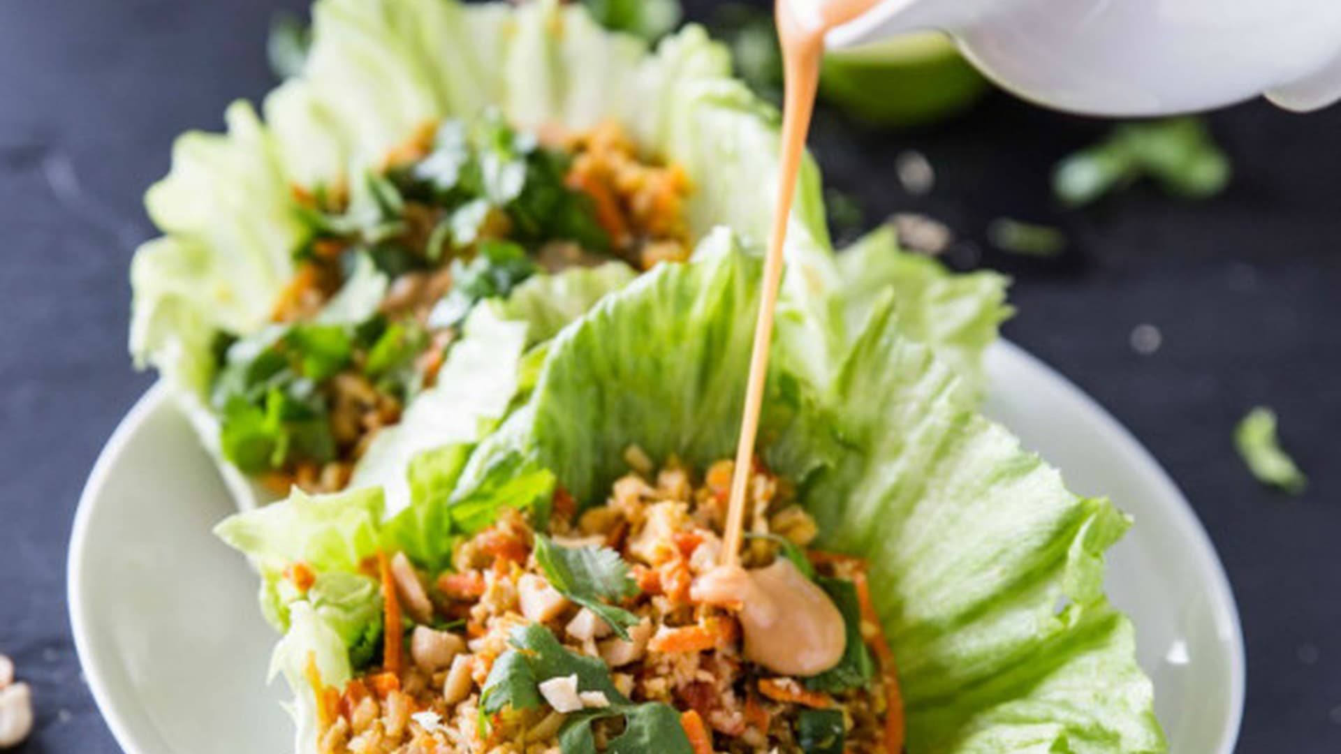Cauliflower Rice Lettuce Cups with Sriracha Peanut Sauce