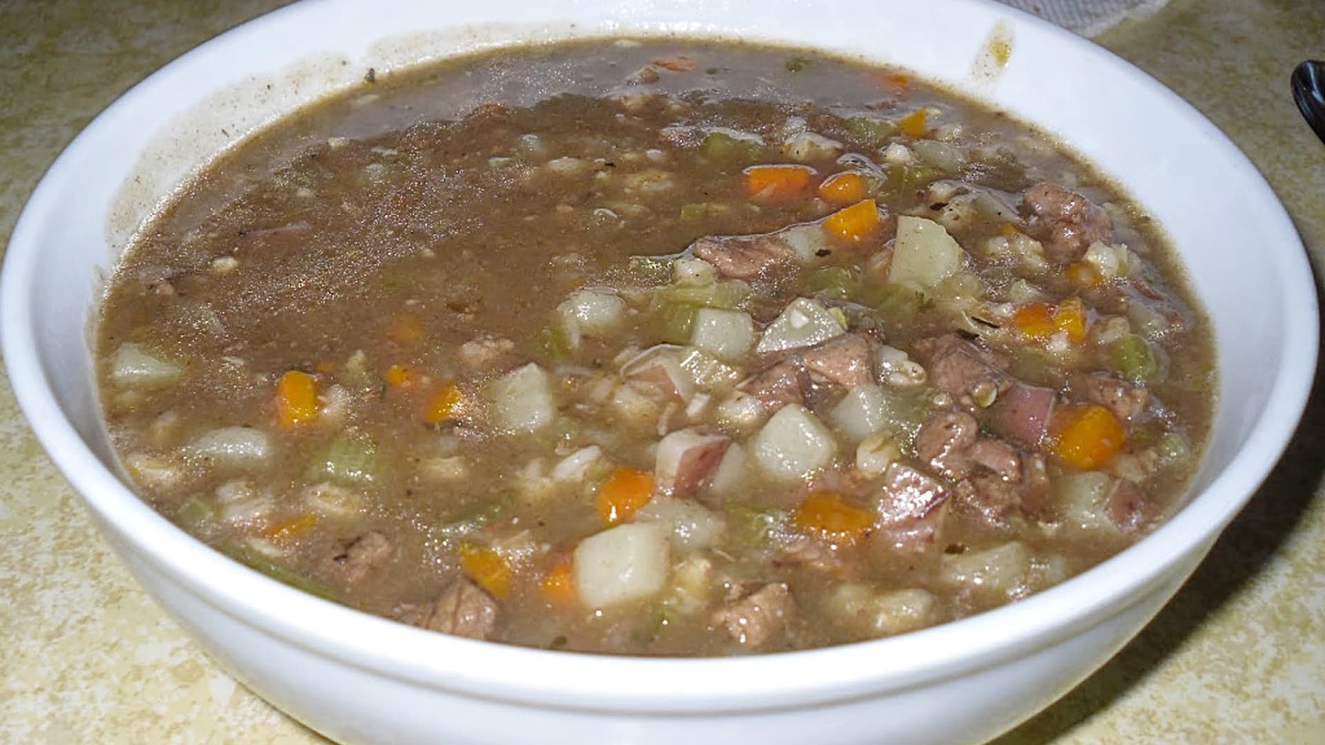 Beef Barley Soup With Vegetable